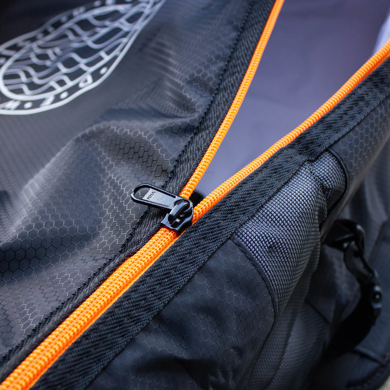 SIDEWAYS TRAVELLER WHEELIE MULTI SURFBOARD BAG - Image 6